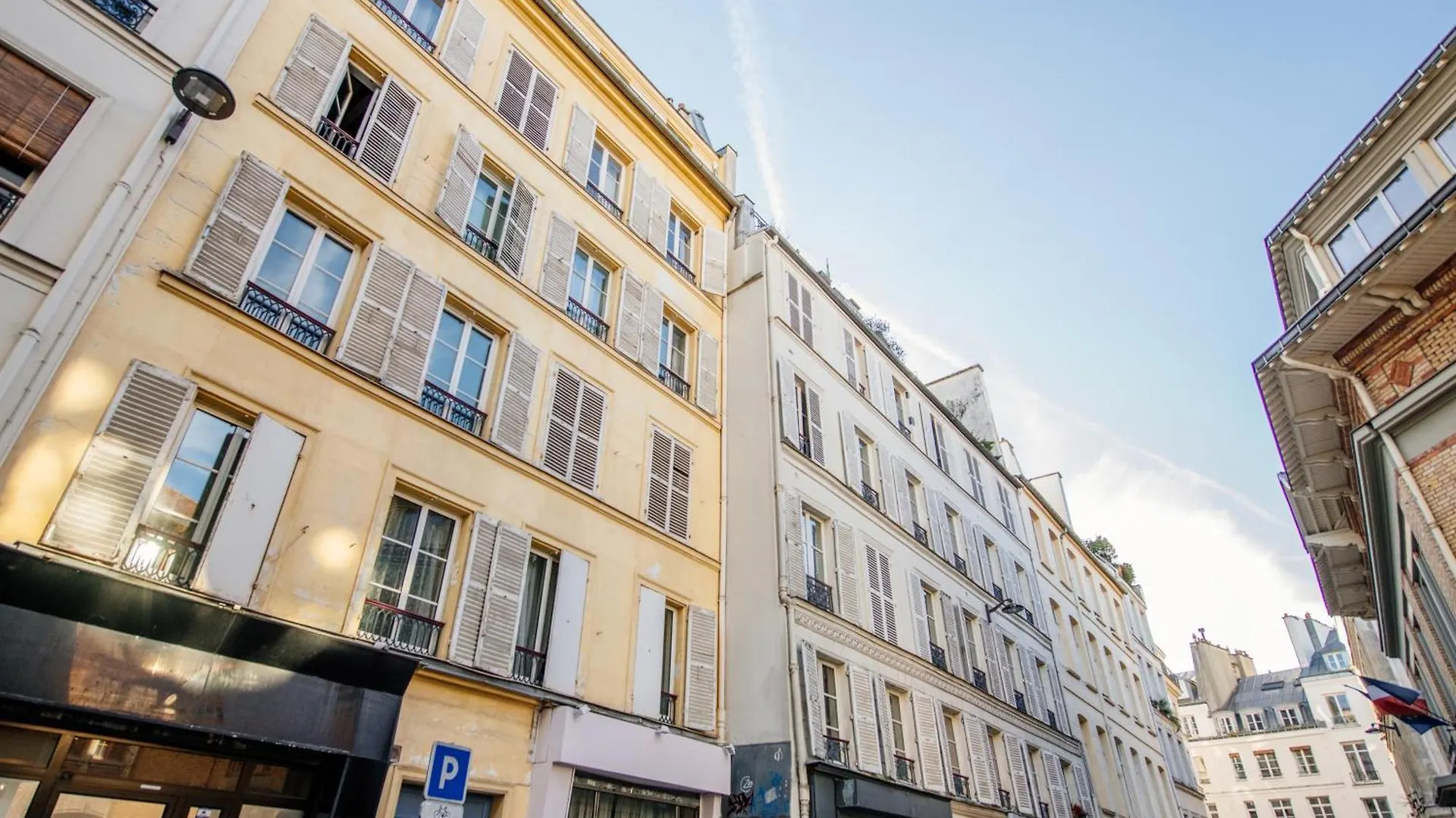 Geranimus Beauregard: Heart Of Paris Apartment France